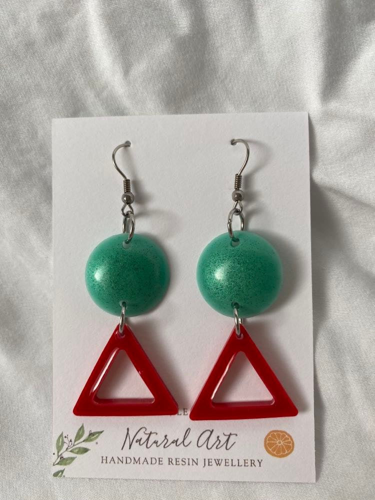 Resin Earrings 2 Piece Green and Red (LTP)