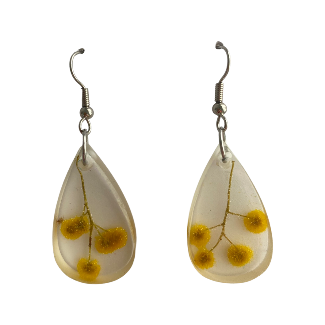 Tear Drop Wattle Earrings (RE.SGL.ML.F)