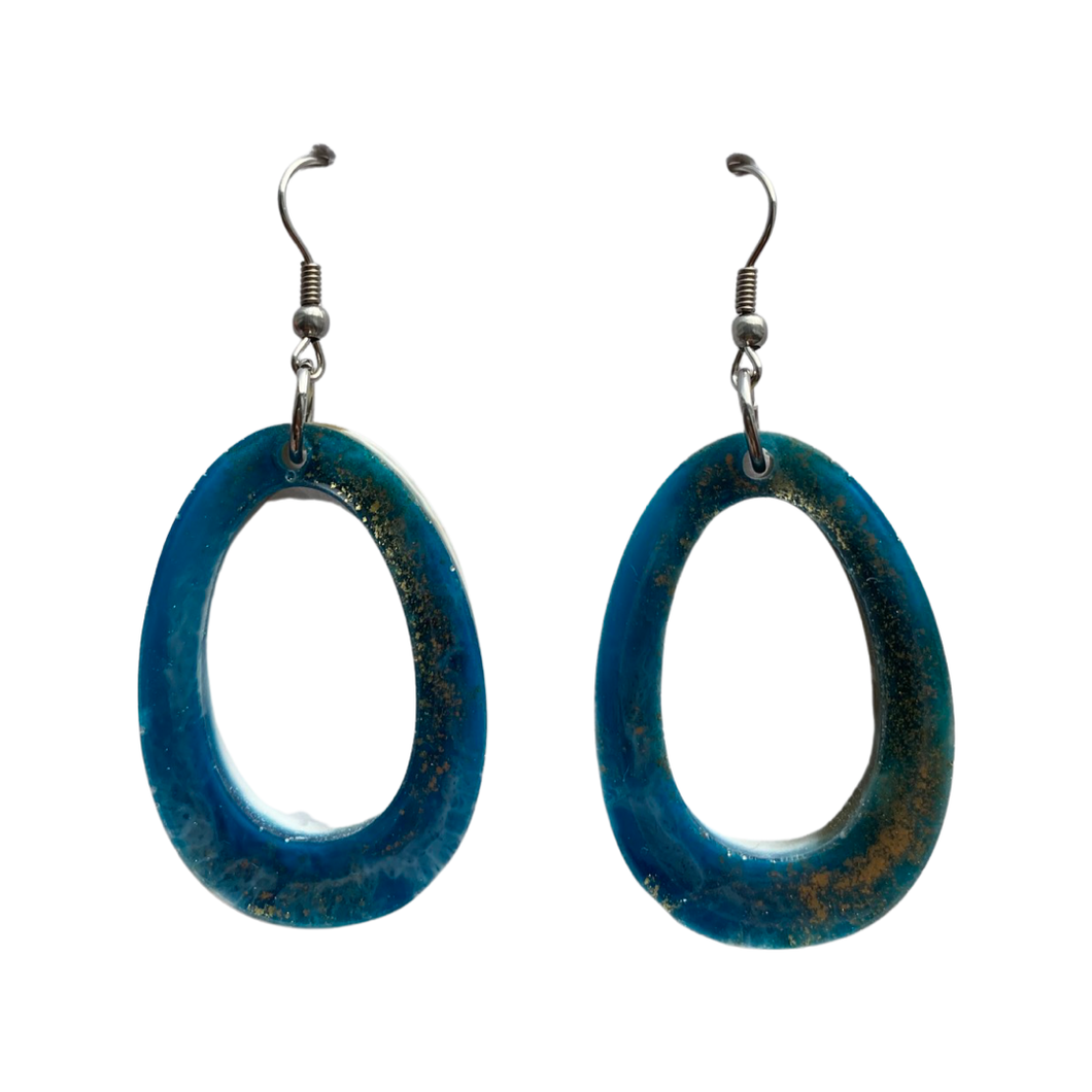 Resin Earrings Blue-Gold Marble Hoops (RE.SGL.ML.D)