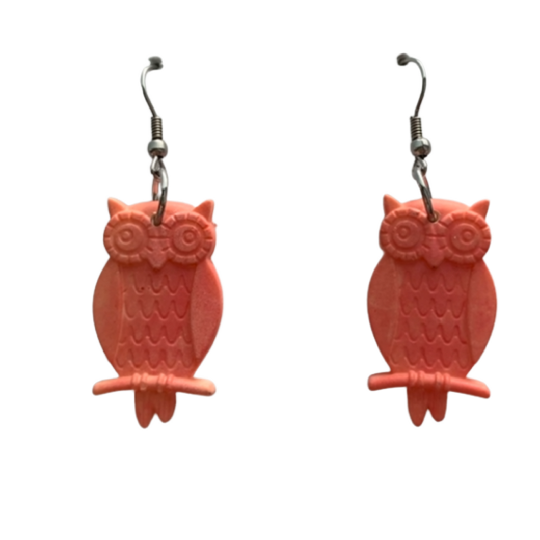 Resin Earrings Peach Owls (RE.SGL.ML.D)